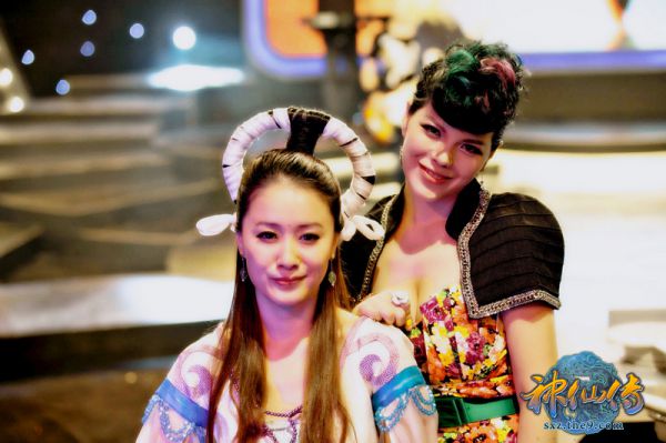 上海电视台挺《神仙传》煎饼嫦娥杨戬登台