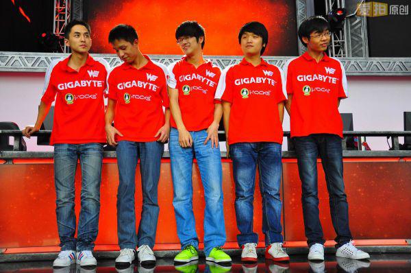 s2世界总决赛比赛现场图集